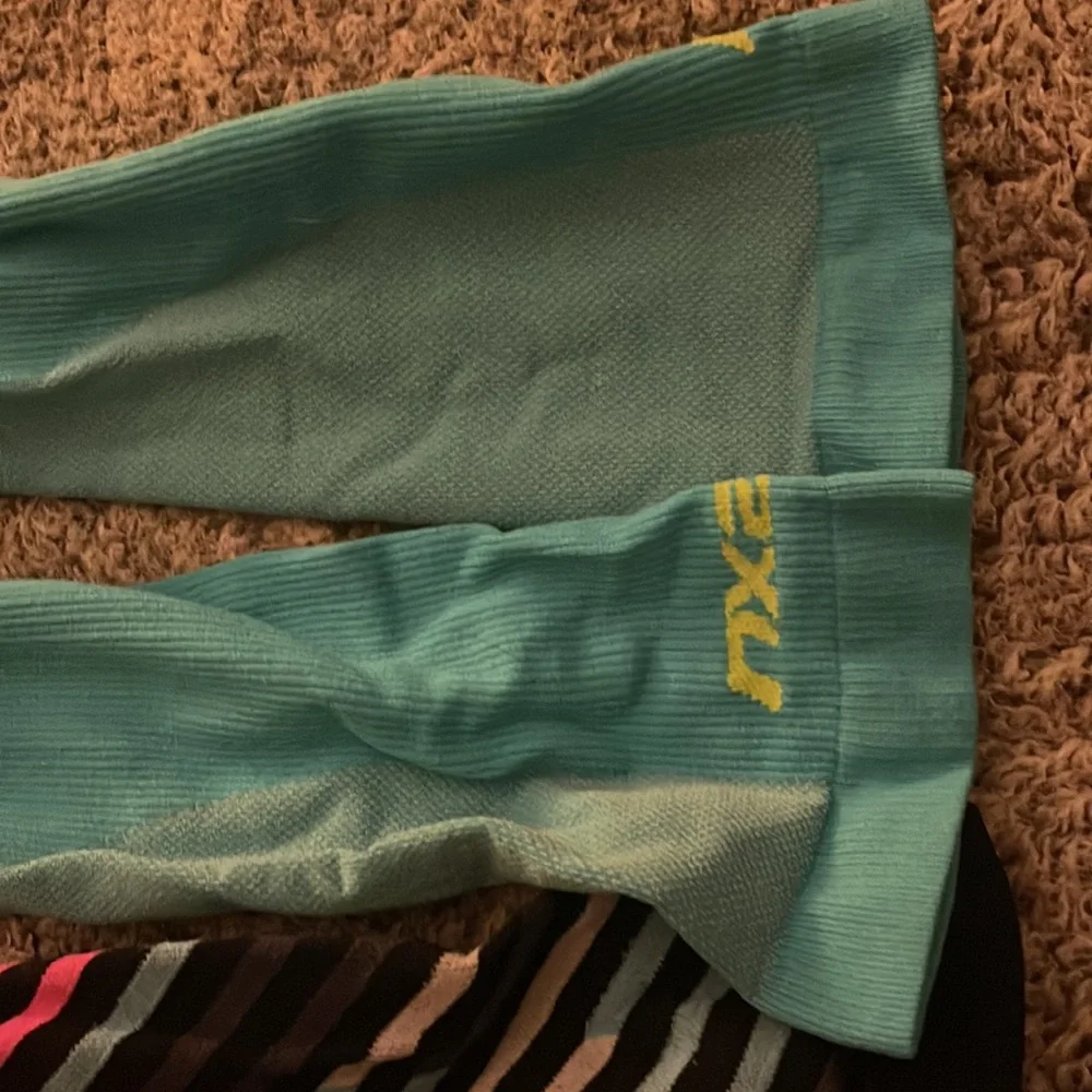 Compression socks - Picture 4 of 5